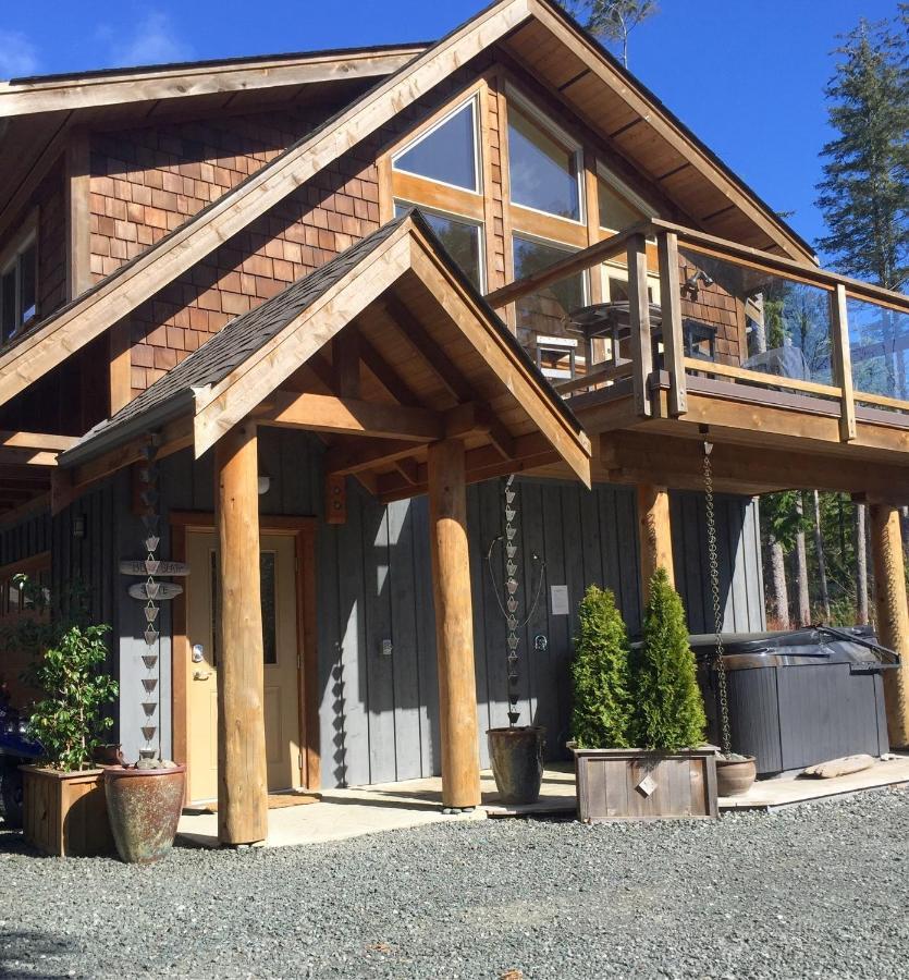 Black Bear Guesthouse トフィーノ エクステリア 写真